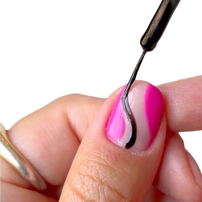 Bild 4 för Le Mini Macaron Gel Liner Licorice 6 g