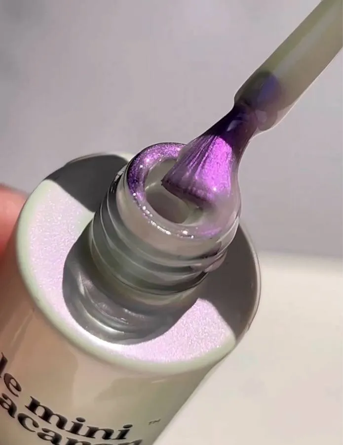 Bild 2 för Le Mini Macaron Gel Manicure Kit Pearlescence
