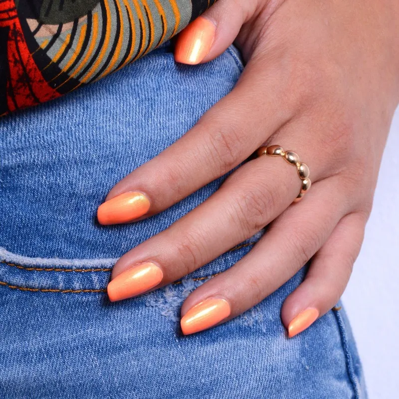 Bild 9 för Le Mini Macaron Gel Polish Sun Beam 10 ml