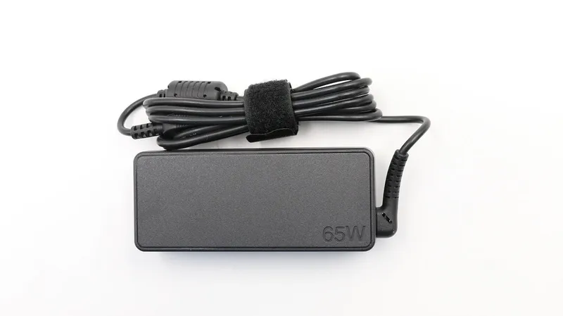 Alternativ bild 0 för Lenovo ADLX65NCC3A - Strömadapter - AC - 65 Watt - för B50-80  G40-80  G50-45  G51-35  IdeaPad 500-15ISK  V310-15ISK  Z50-75
