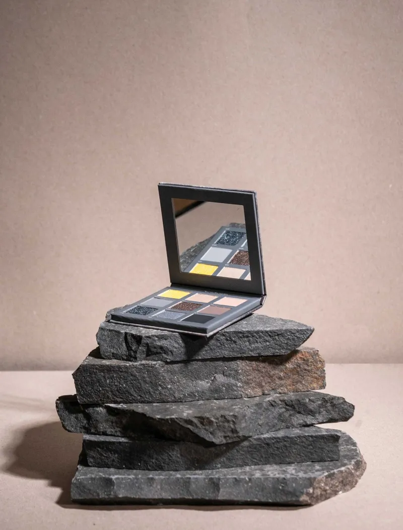 Bild 6 för LH cosmetics Aim Higher Palette