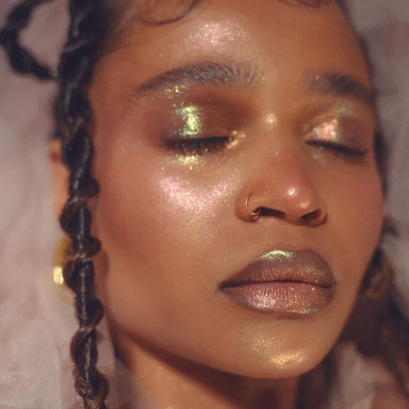 Bild 4 för LH cosmetics Aurora