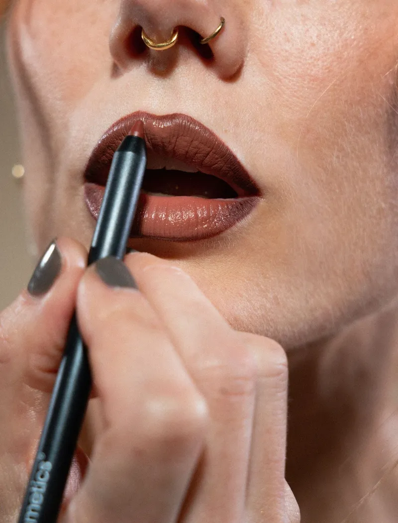 Bild 7 för LH cosmetics Crayon Anger