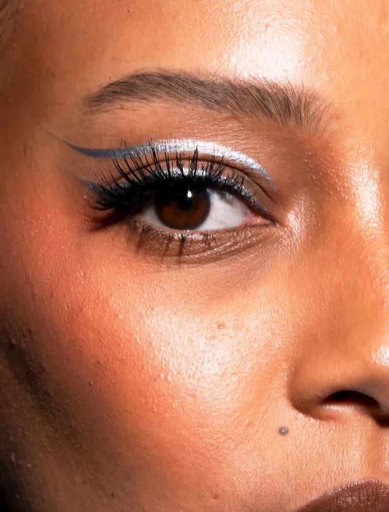Bild 10 för LH cosmetics The Lash Bestie