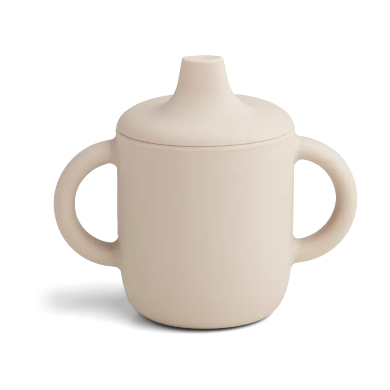 Alternativ bild 0 för LIEWOOD - Neil Kop Med Drikketud - Barnens pokal - 5060 - Sandy - D7 x H10,5 x W12 cm