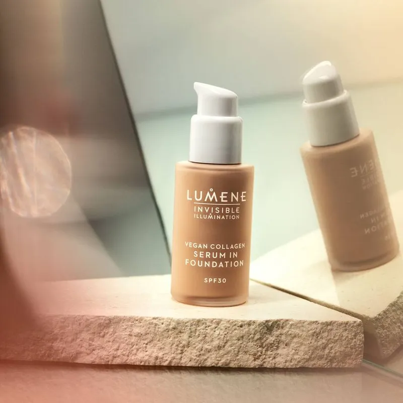 Bild 8 för Lumene Invisible Illumination Vegan Collagen Serum in Foundation SPF30 0.5 30 ml