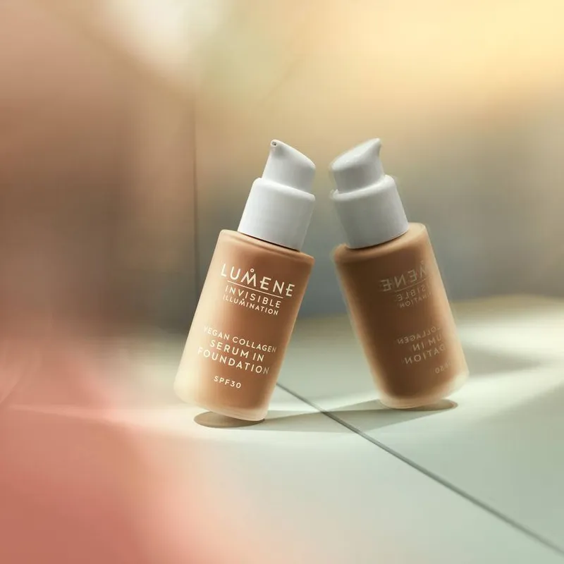 Bild 9 för Lumene Invisible Illumination Vegan Collagen Serum in Foundation SPF30 0.5 30 ml