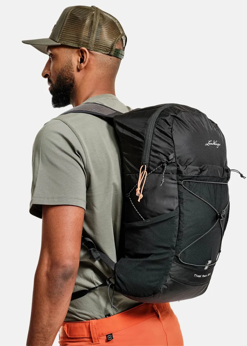 Bild 2 för Lundhags Tived Pace 18 L Black