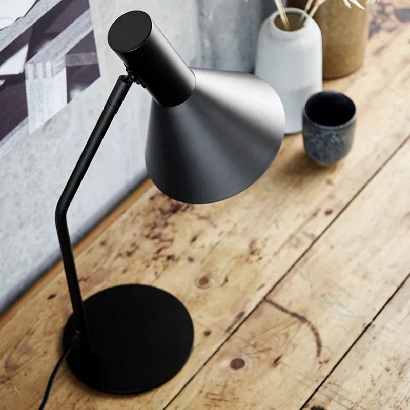 Bild 3 för Lyss bordlampa (Svart)