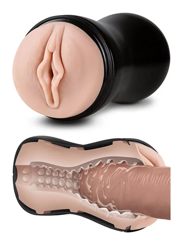 Bild 1 för M for Men - Soft and Wet Pussy Self Lubricating Stroker Cup - Vanilla