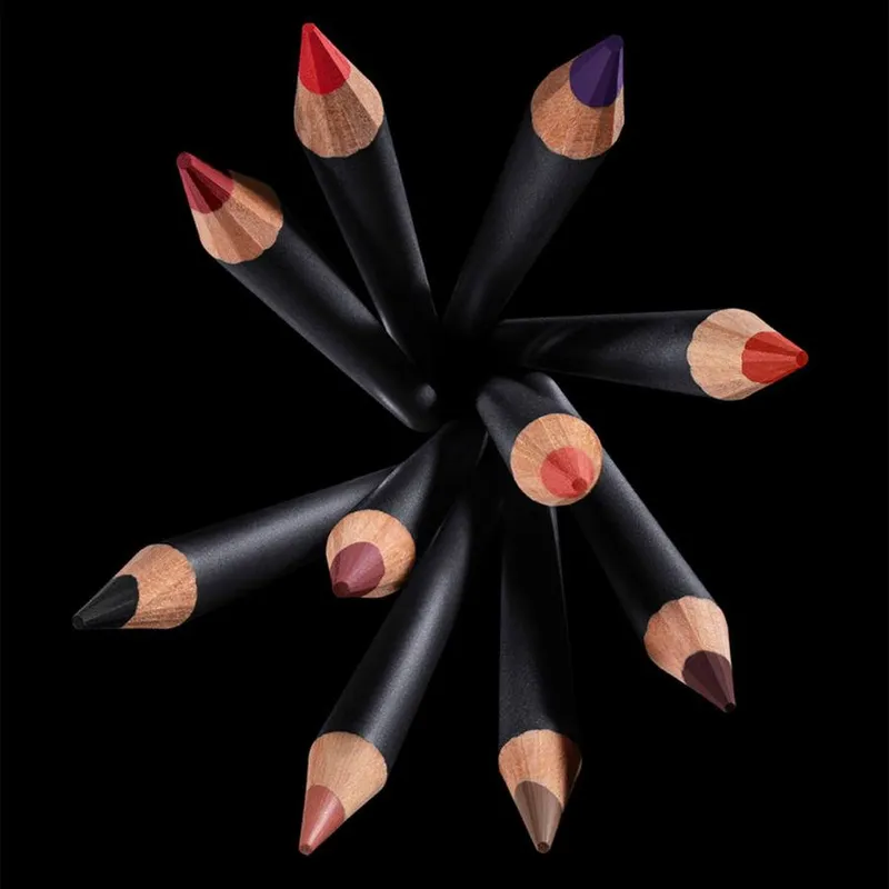 Bild 4 för MAC Cosmetics Lip Pencil Center Of Attention