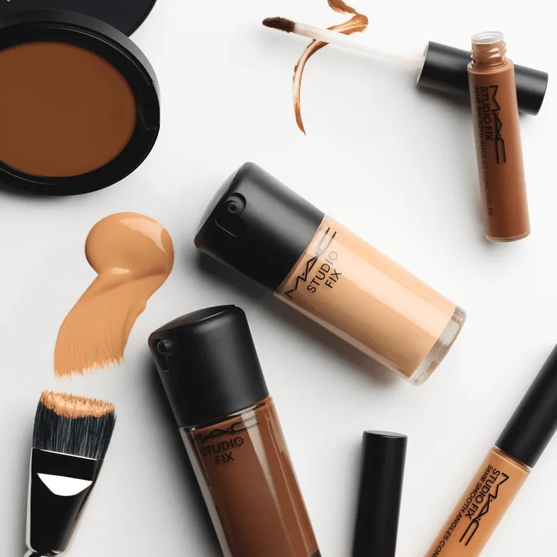 Bild 7 för MAC Studio Fix 36Hr Smooth Angles Concealer NW5 7ml