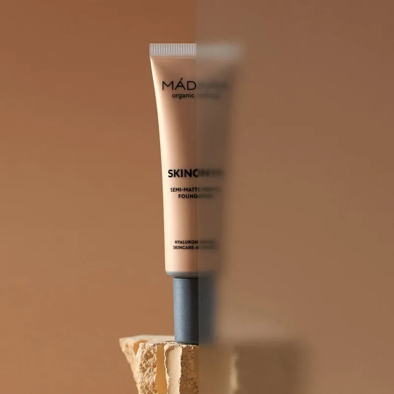 Bild 7 för Mádara Skinonym Semi-Matte Peptide Foundation 30 Rose Ivory