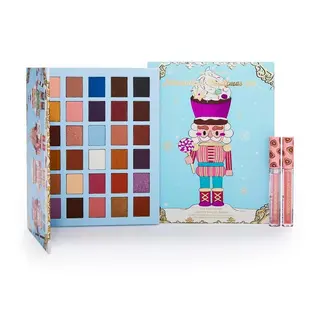 Produktfoto för Makeup Revolution I Heart Revolution Nutcracker Makeup Set