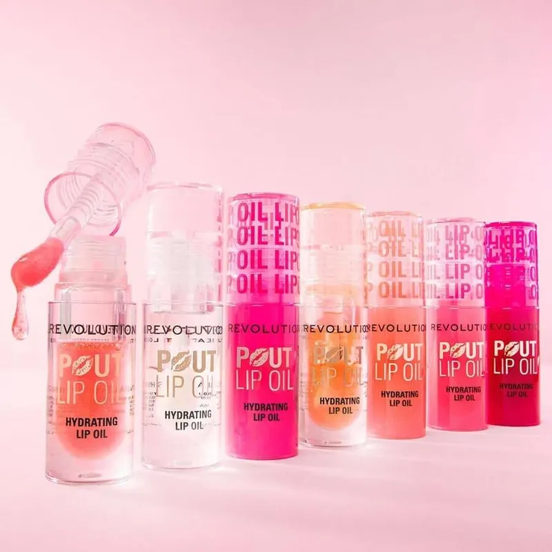 Bild 6 för Makeup Revolution Pout Lip Oil Cherry Red