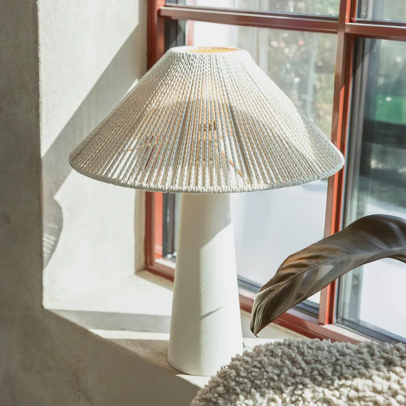 Bild 1 för Markslöjd - Favoro Bordslampa Beige
