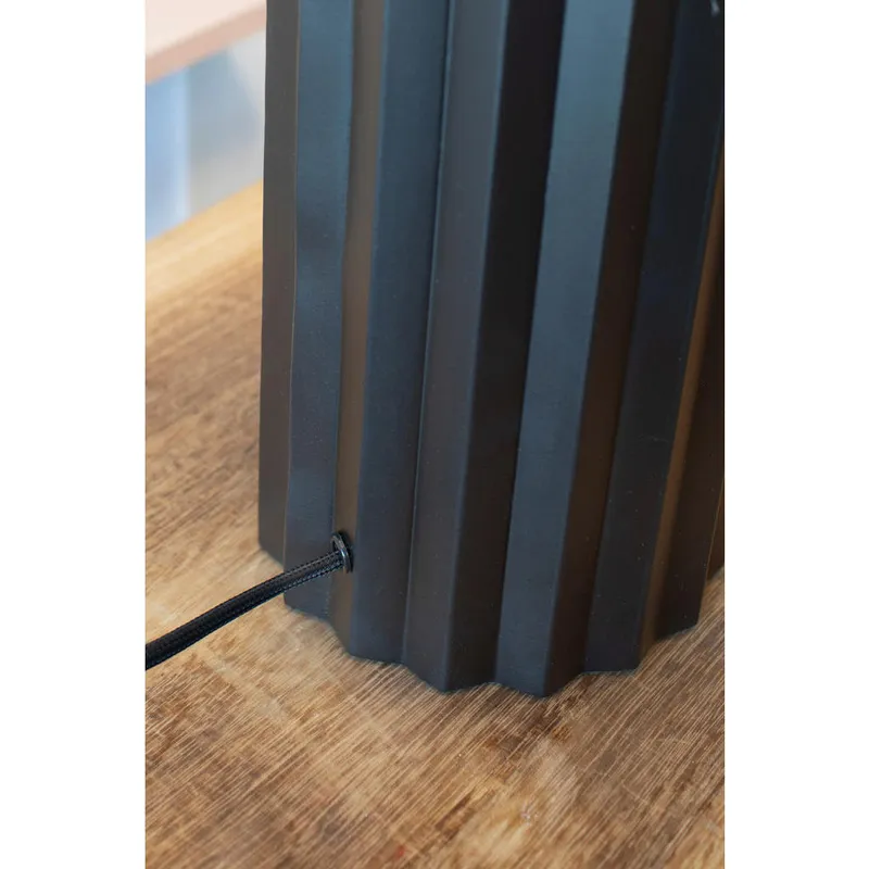 Bild 3 för Markslöjd - Hashira Bordslampa Black/Offwhite Markslöjd