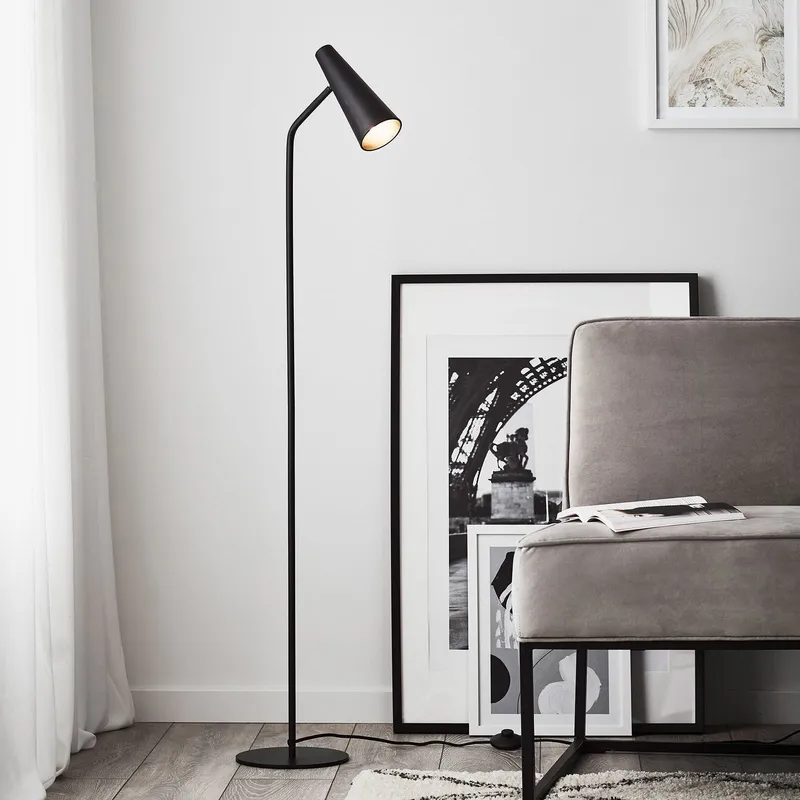 Alternativ bild 0 för Markslöjd - Peak Golvlampa Black Markslöjd