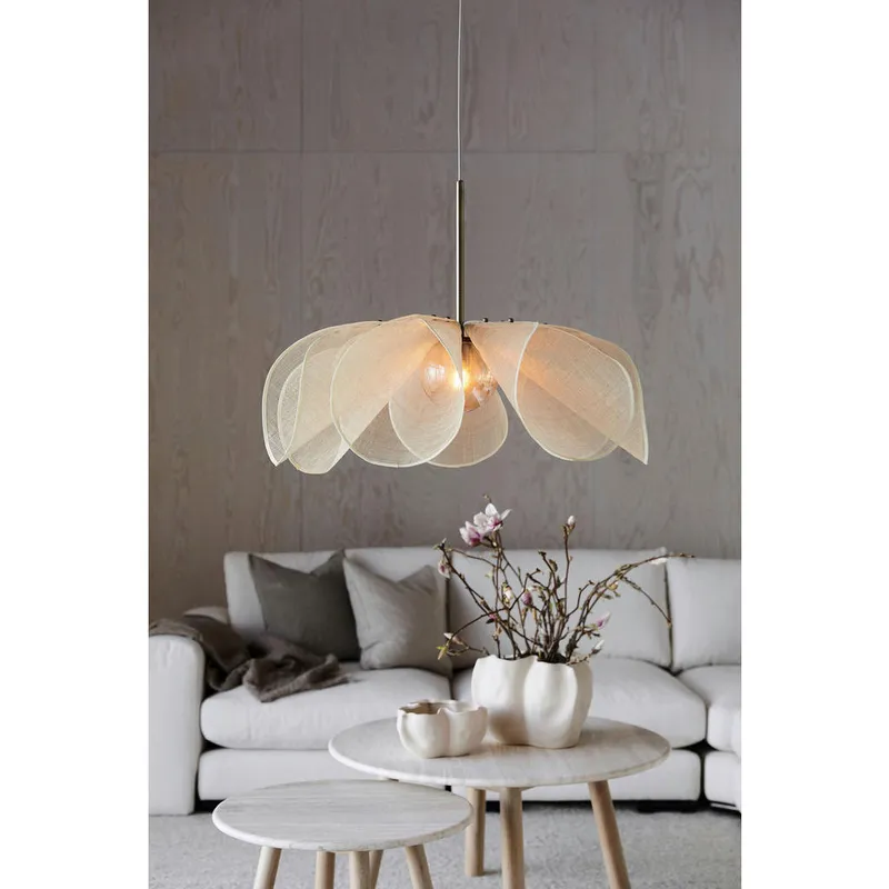 Bild 4 för Markslöjd - Styrka Taklampa Ø75 Beige/Antique Brass/Amber Markslöjd