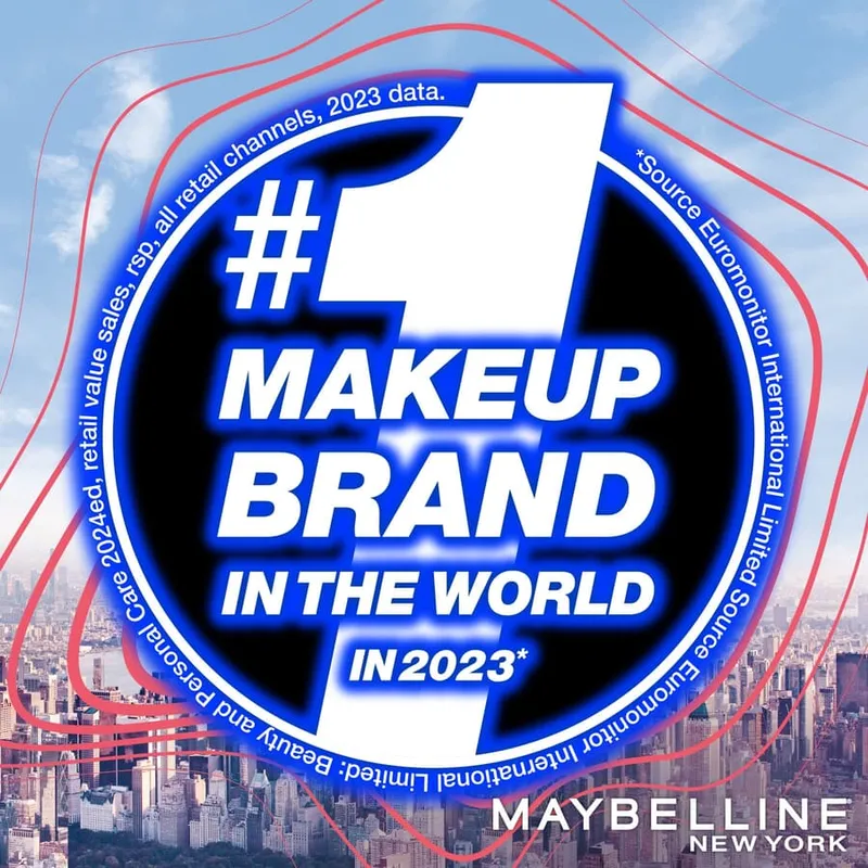 Bild 5 för Maybelline New York Fit Me Matte + Poreless Foundation 102 Fair Ivory