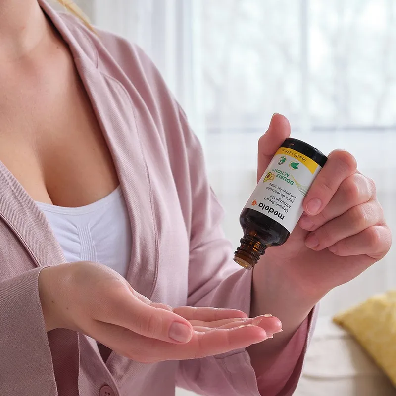 Bild 3 för Medela Ekologisk Massageolja för Brösten 50 ml