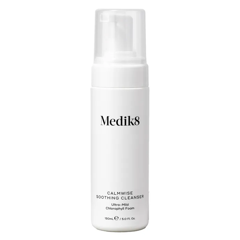 Bild 1 för Medik8 Calmwise Soothing Cleanser 150 ml
