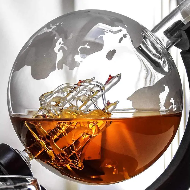 Bild 2 för Mikamax Deluxe Globe Decanter Set