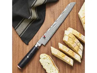 Produktfoto för Miyabi RAW 5000FCD Brödkniv 23 cm