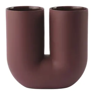 Produktfoto för Muuto - Kink Vase H26,3 Deep Röd