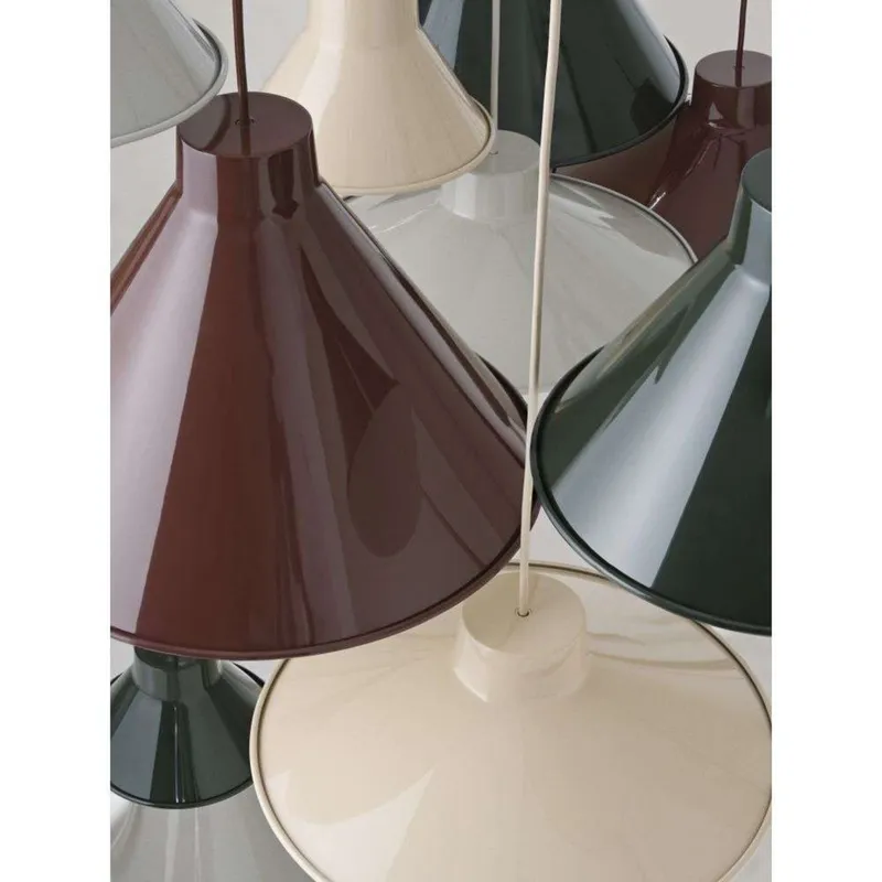 Bild 3 för Muuto - Top Taklampa Ø21 Deep Red