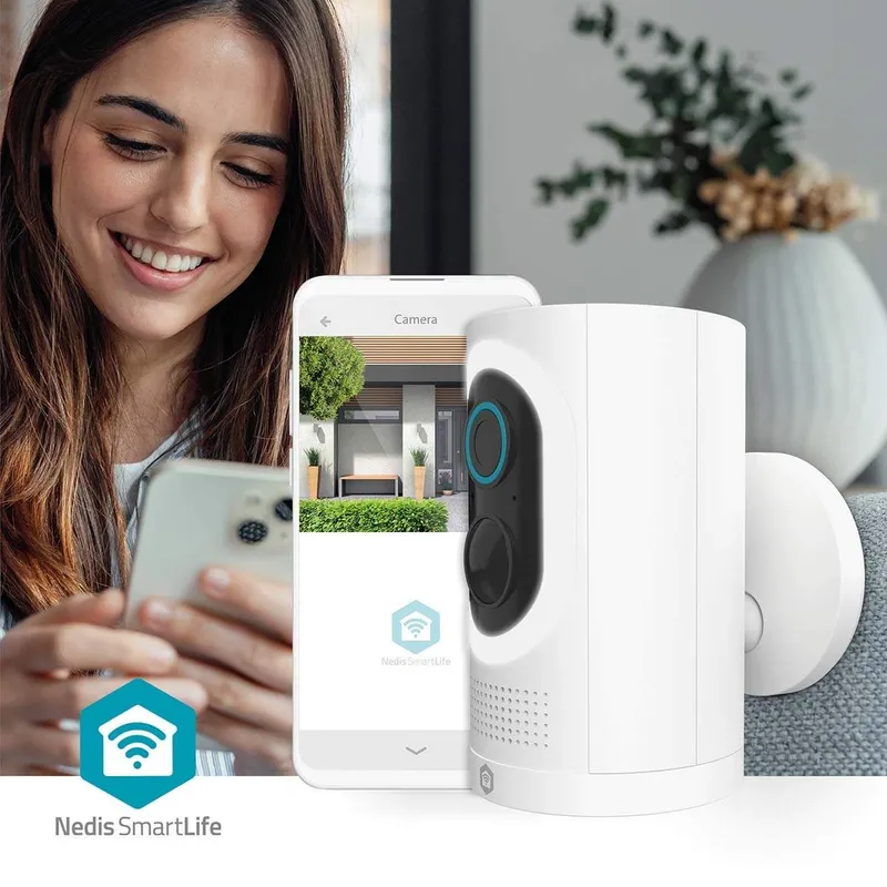 Bild 2 för Nedis SmartLife Utomhus Kamera | Wi-Fi | Spotlight | 3MP Full HD 1296p | IP65 | Max. batteritid: 6 Månader | microSD (ingår inte) / Molnlagring (tillval) | 5 V DC | Med rörelsesensor | Nattsikt | Vit