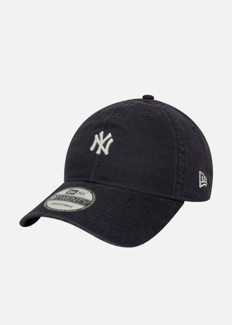 Bild 2 för New Era - MLB Blå unconstructed Keps - New York Yankees Mini Logo Washed 9TWENTY Navy Dad Cap @ Hatstore