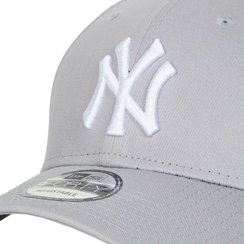 Bild 4 för New Era - MLB Grå adjustable Keps - New York Yankees 9FORTY Basic Grey Adjustable @ Hatstore