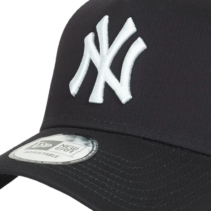Bild 4 för New Era New York Yankees Clean A Frame Trucker keps svart och vit (11588489)