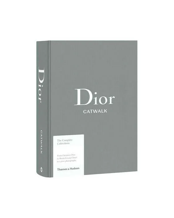 Bild 1 för New Mags - Dior Catwalk - Bok - Alexander Fury & Adélia Sabatini - 19 x 28 cm