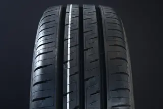 Produktfoto för Nokian Hakka Van ( 235/65 R16C 121/119R )