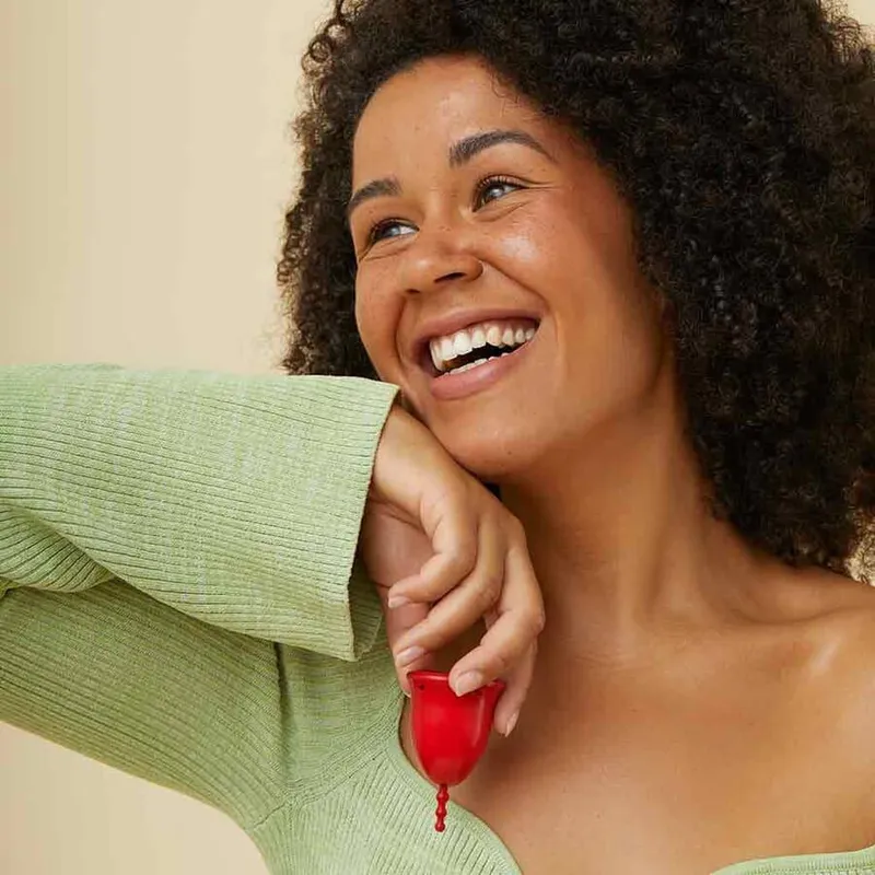 Bild 5 för Nomai Menstrual Cup Medium Red