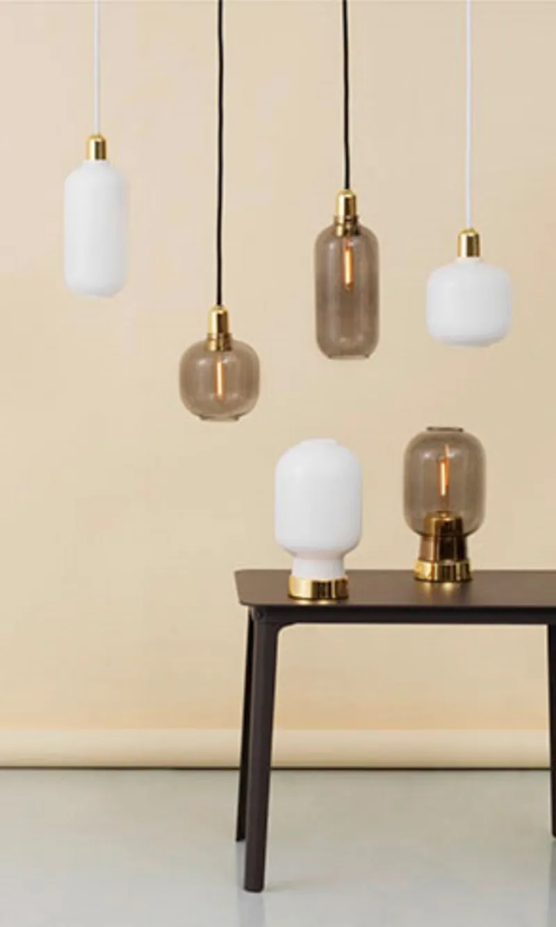 Bild 4 för Normann Copenhagen - Amp Taklampa Large Vit/Mässing Normann Copenhagen