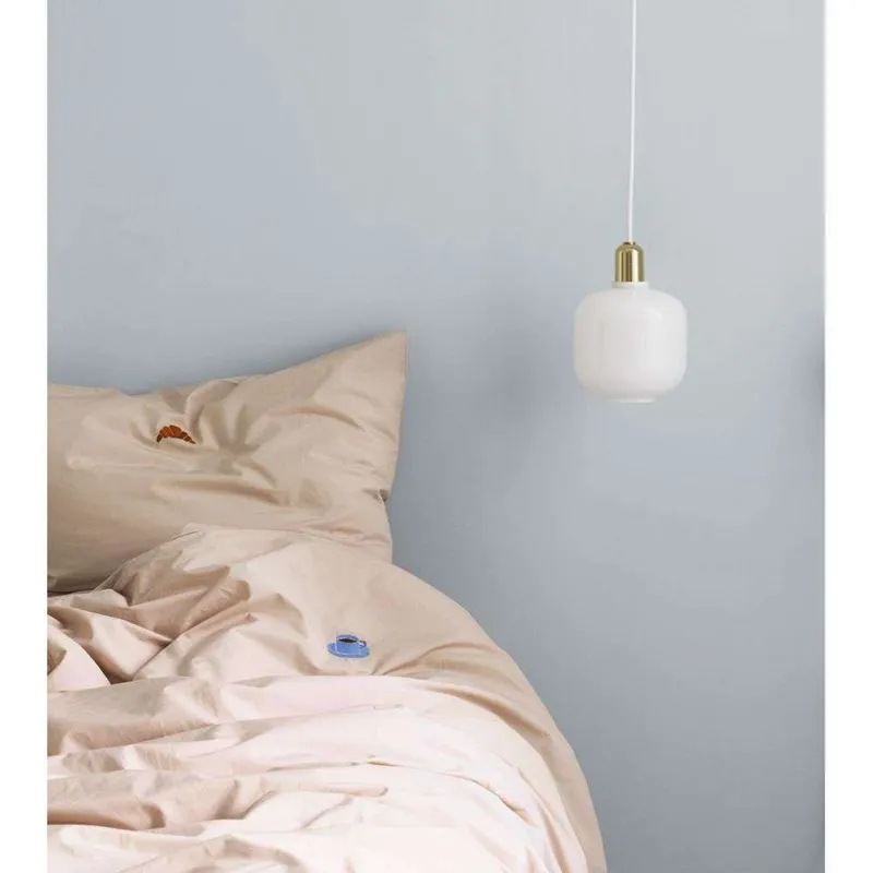Bild 3 för Normann Copenhagen - Amp Taklampa Large Vit/Vit Normann Copenhagen