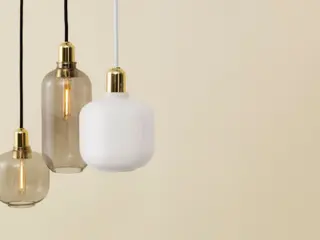 Produktfoto för Normann Copenhagen - Amp Taklampa Small Rök/Mässing Normann Copenhagen