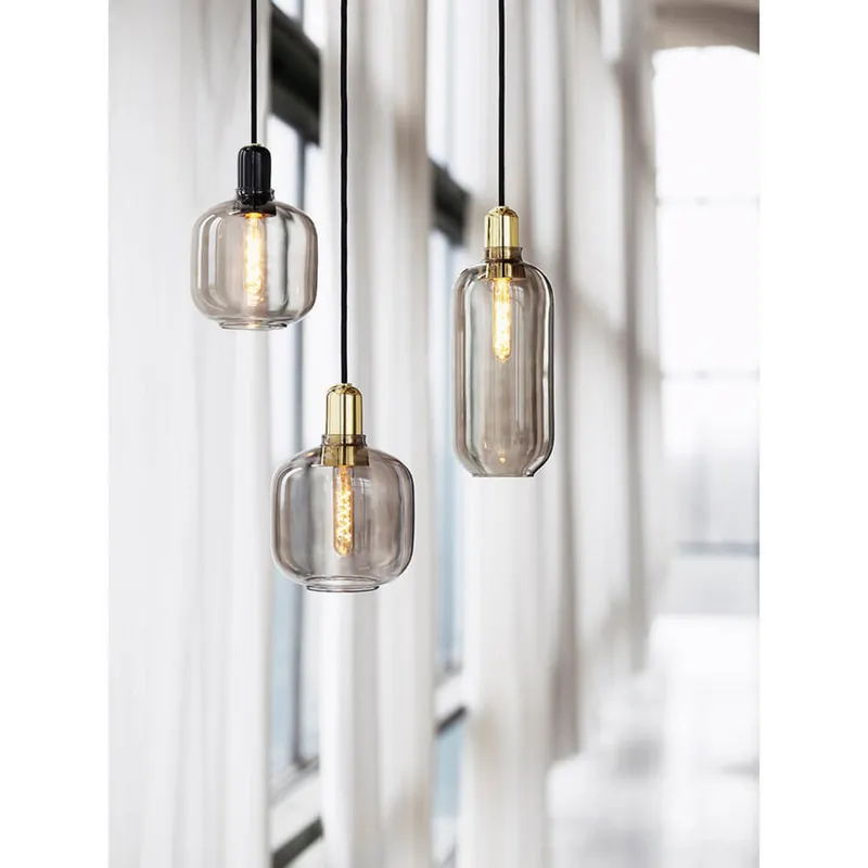 Bild 4 för Normann Copenhagen - Amp Taklampa Small Rök/Svart Normann Copenhagen