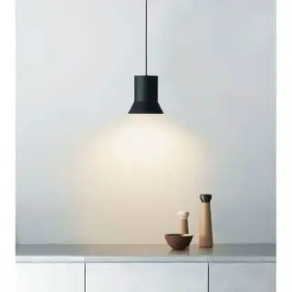 Produktfoto för Normann Copenhagen - Hat Taklampa Medium Black Normann Copenhagen