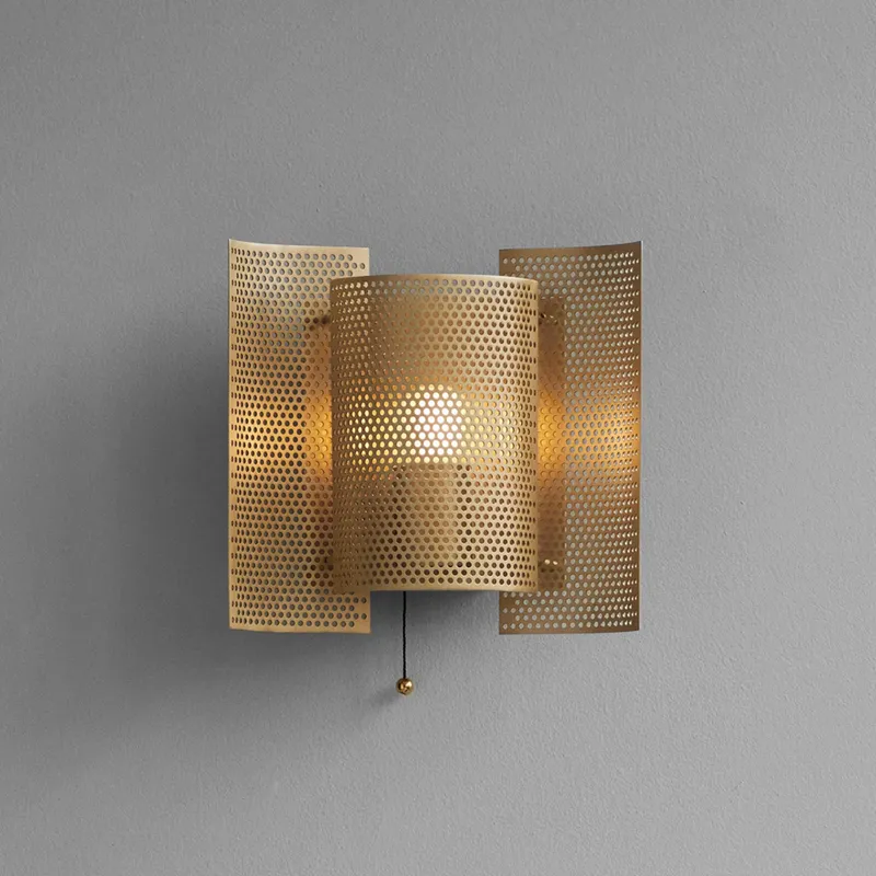 Bild 1 för Northern - Butterfly Perforated Vägglampa Brass