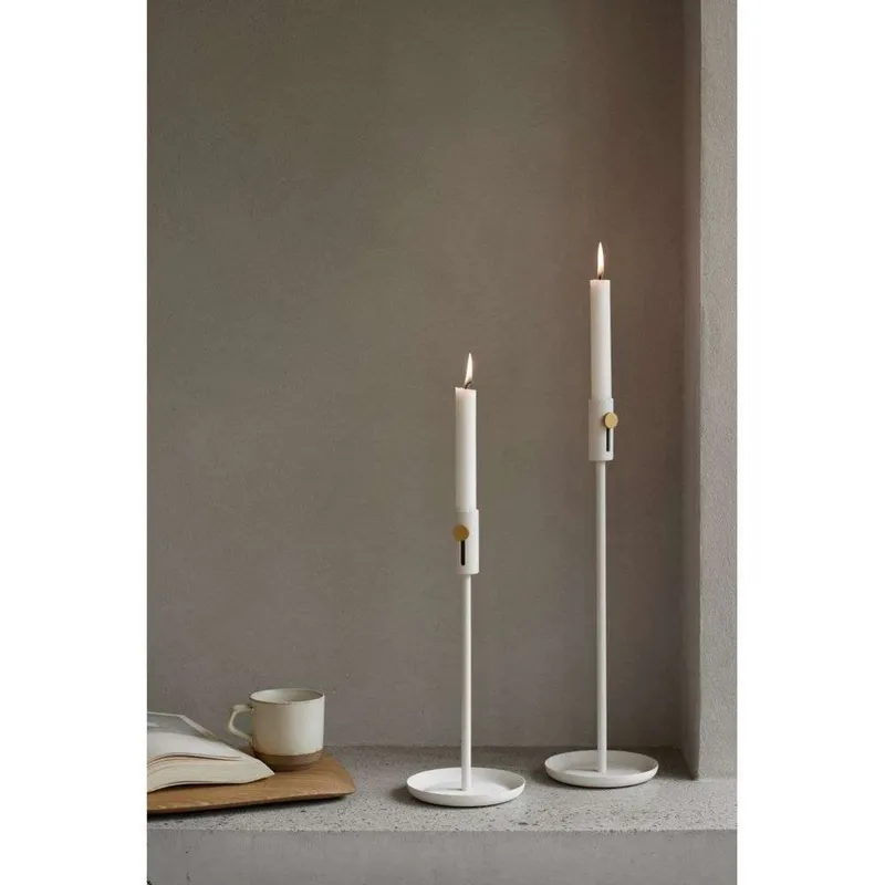 Bild 3 för Northern - Granny Candle Holder H32,5 White