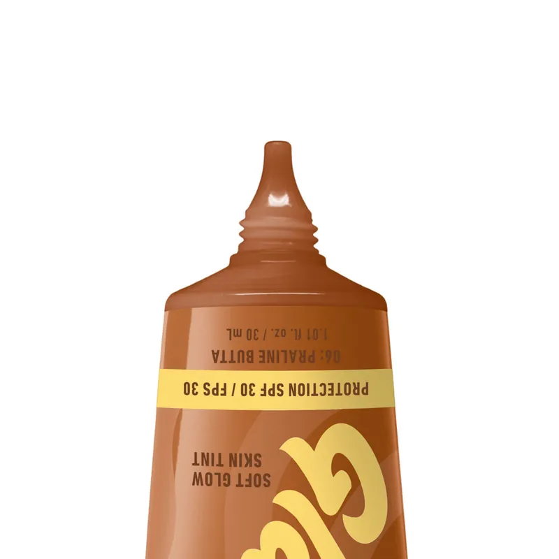 Bild 2 för NYX Professional Makeup Buttermelt Glaze SPF30 Foundation 06 Pral