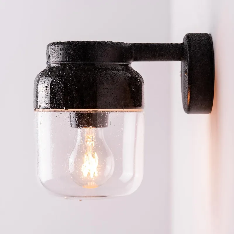 Bild 2 för Ohm Wall Vägglampa LED E27 Svart 140/205 Klarglas IP44