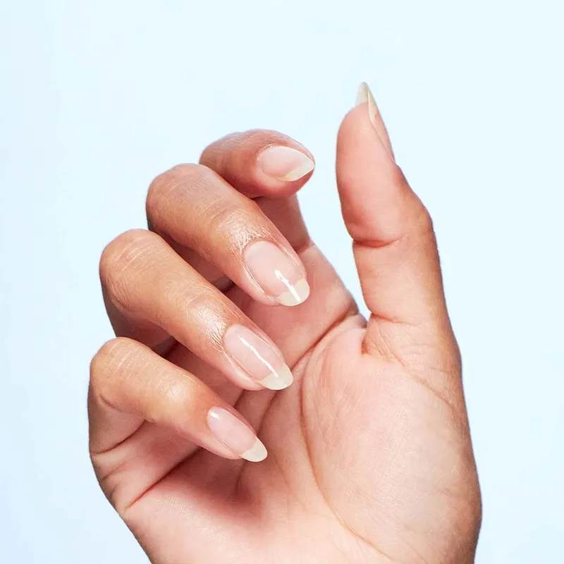 Bild 2 för OPI Nature Strong Base Coat