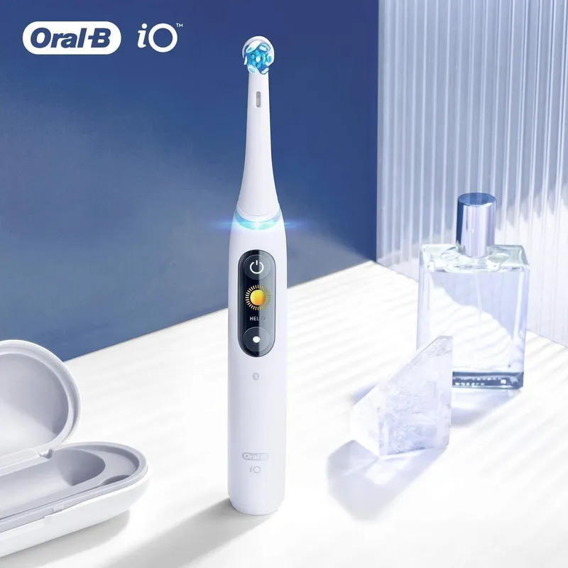 Bild 2 för Oral-B iO Ultimate Clean Tandborsthuvud 4 st
