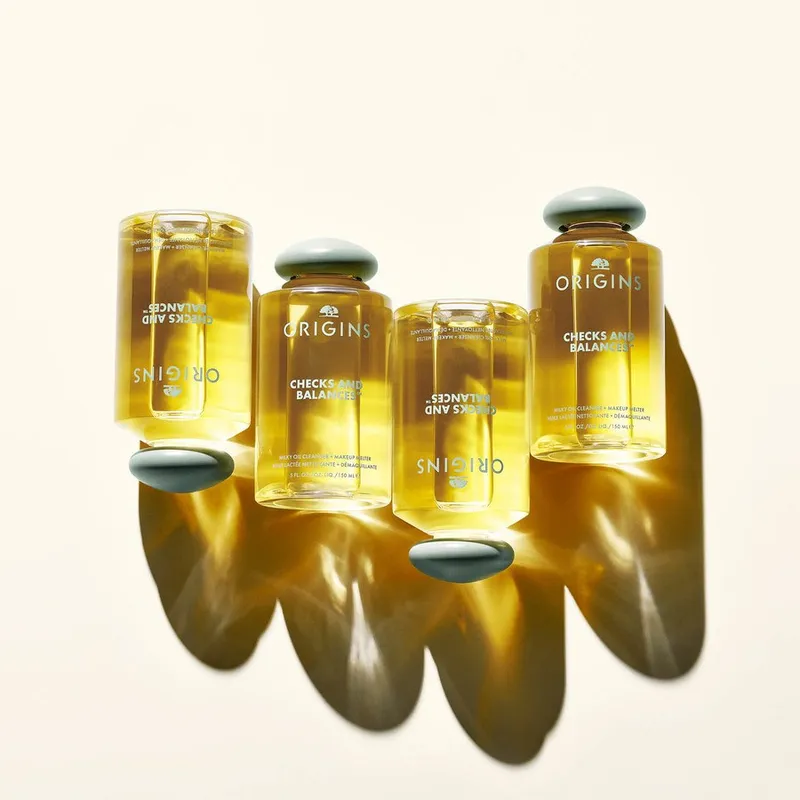 Bild 5 för Origins Checks and Balances Milky Oil Cleanser + Makeup Melter 150 ml