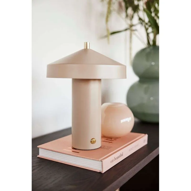 Bild 1 för OYOY Hatto bordslampa, clay